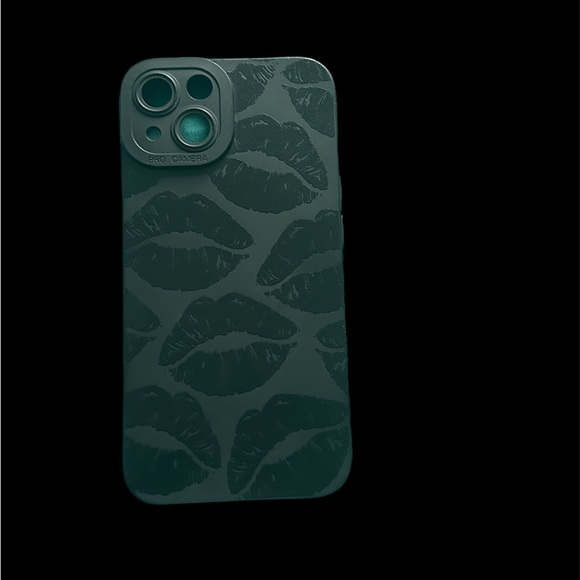 iPhone 13/14 case - Picture 1 of 1